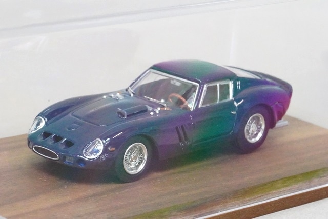 新品 FY64029 Finclassically 1/64 250 GTO S/N 4219GT Royal