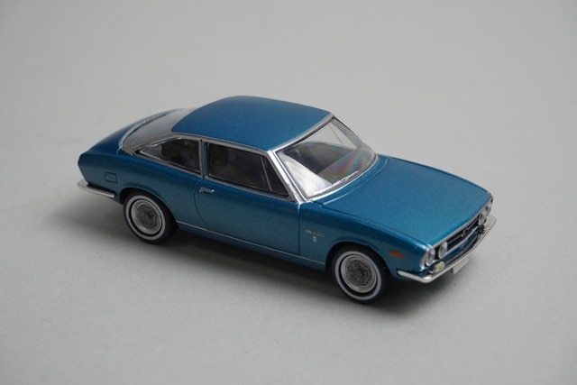 1/64 トミカリミテッドヴィンテージ LV-149b いすゞ 117 クーペ