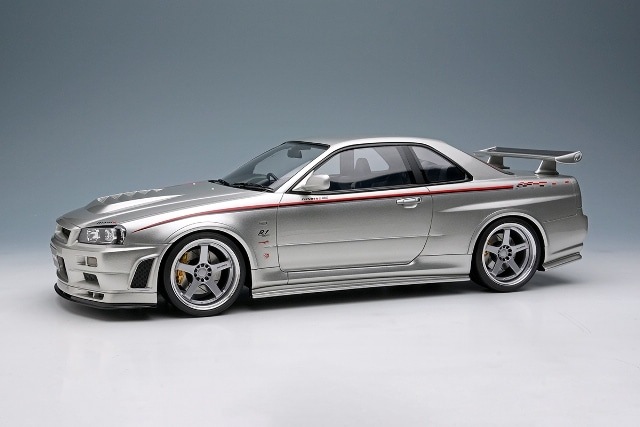 新品 EML135A メイクアップ/アイドロン 1/18 日産 スカイライン GT-R