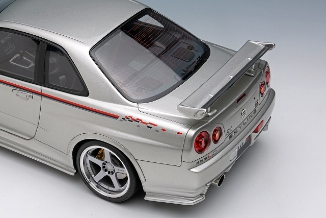 新品 EML135A メイクアップ/アイドロン 1/18 日産 スカイライン GT-R