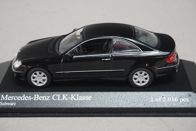 1/43 ミニチャンプス 400031421 メルセデスベンツ CLK クーペ 2002