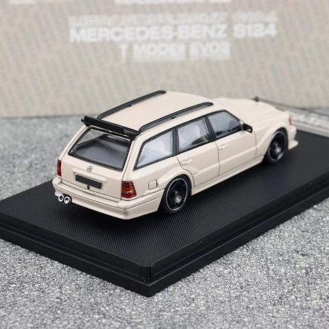 新品 Mortal 1/64 ベンツ Benz S124 Milk Tea Color, Boost Gear