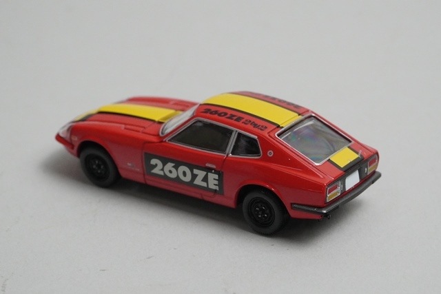 1/64 トミカリミテッドヴィンテージNEO 日産 フェアレディ 260ZE 2by2