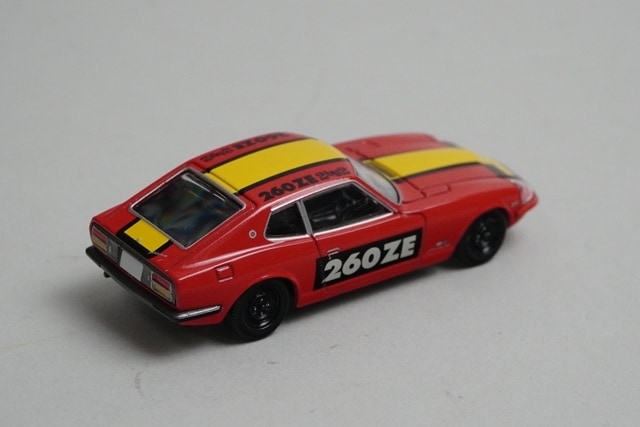 1/64 トミカリミテッドヴィンテージNEO 日産 フェアレディ 260ZE 2by2