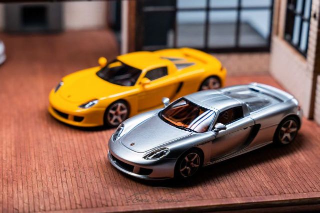 Burago   カレラGT 新品 Cars' Lounge 1/64 カレラ Carrera GT GT Silver, Boost Gear