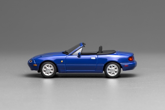 予約 M60202L モーターヘリックス 1/64 マツダ MX-5 Miata (NA) 左