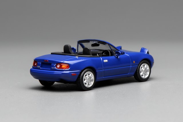 予約 M60202R モーターヘリックス 1/64 マツダ Eunos Roadster (NA) 右