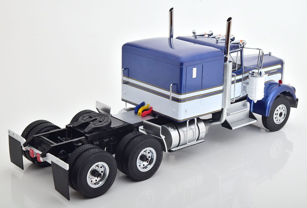 新品 RK180123 ROAD KINGS 1/18 ケンワース W900 bluemetallic/white