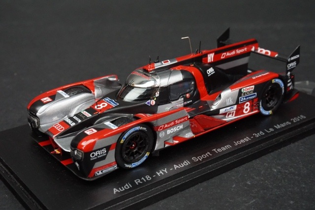 1/43 スパーク S5105 アウディ R18 #8 LMP1 HY 3rd Le Mans 2016 Audi