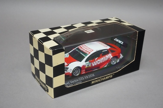 超希少ミニチャンプス(UTモデル)オペル チームロズベルグDTM仕様 1/18 1/43 ミニチャンプス 400044415 オペル ベクトラ GTS V8 DTM