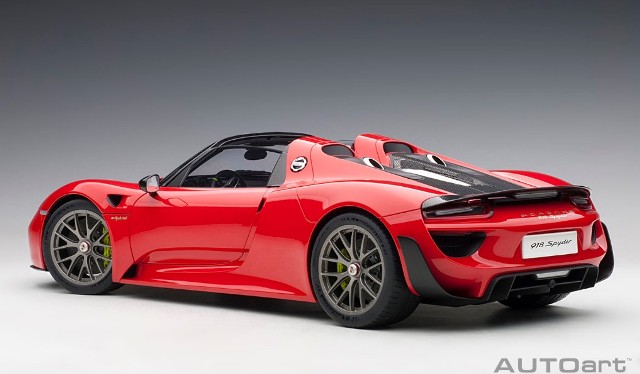 取寄せ 12122 オートアート 1/12 ポルシェ 918 スパイダー バイザッハ