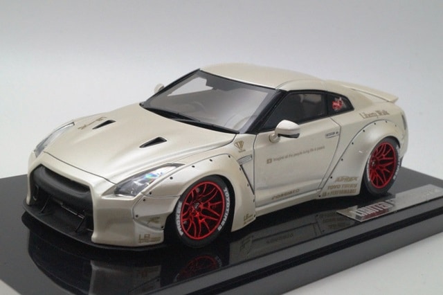 ����17B04-06 onemodel 1/43 ���� LB Work R35 Ducktail  �ѡ���ۥ磻��