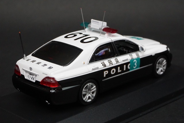 1/43 レイズ H7430804 トヨタ クラウン (GRS180) 2008 福岡県警察 交通