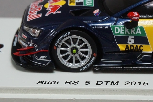 新品未展示 1/43 スパーク AUDI RS5 DTM 2015 300台限定 新品未展示 1/43 スパーク AUDI RS5 DTM 2015 300台限定