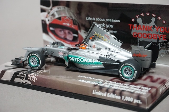 1/43 �ߥ˥����ץ� 413120407 ��륻�ǥ�AMG �ڥȥ��ʥ� F1������ W03 ����졼�� �֥饸��GP 2012 #7 M.���塼�ޥå�