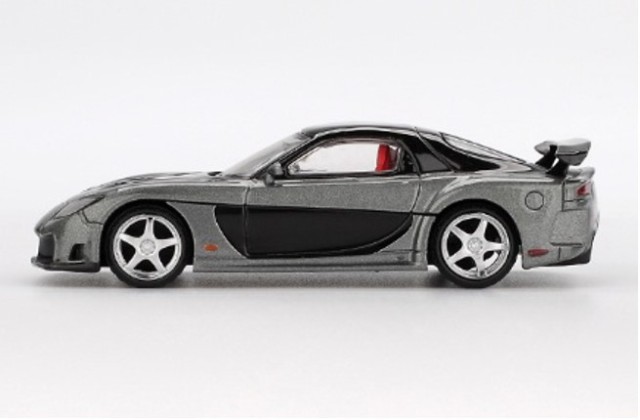 VeilSide ホワイトミニカー 未使用品 Amazon | 1/64 YM MODEL マツダ RX7 白 ヴェイルサイド mazda