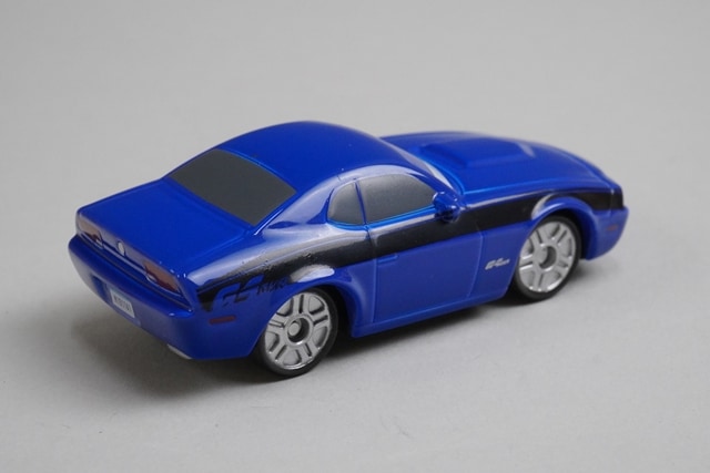 トミカ C-25 カーズ ロッド・トルク・レッドライン (スタンダード