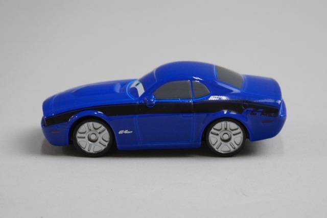 トミカ C-25 カーズ ロッド・トルク・レッドライン (スタンダード