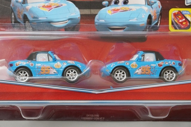 マテル DKV58 カーズ DINOCO ミア＆ティア 2台セット ブリスター仕様