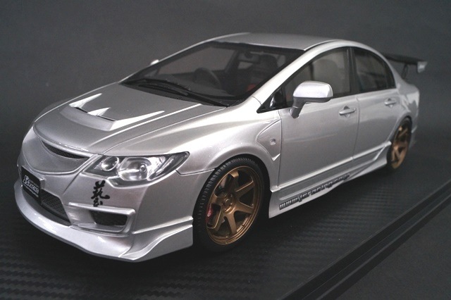 新品17K02-07 onemodel 1/18 ホンダ Civic FD2 J's Racing シルバー