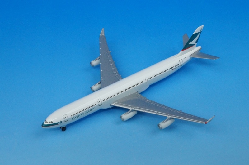 キャセイパシフィック航空A340-300 飛行機模型 楽天市場】国際貿易 SC403551672 A340-300 キャセイパシフィック