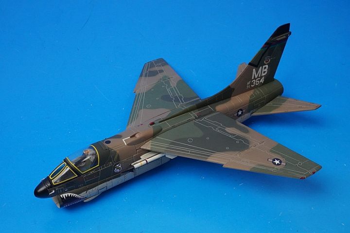 1/72 A-7D コルセアII（空軍型） アメリカ空軍 第353戦術戦闘