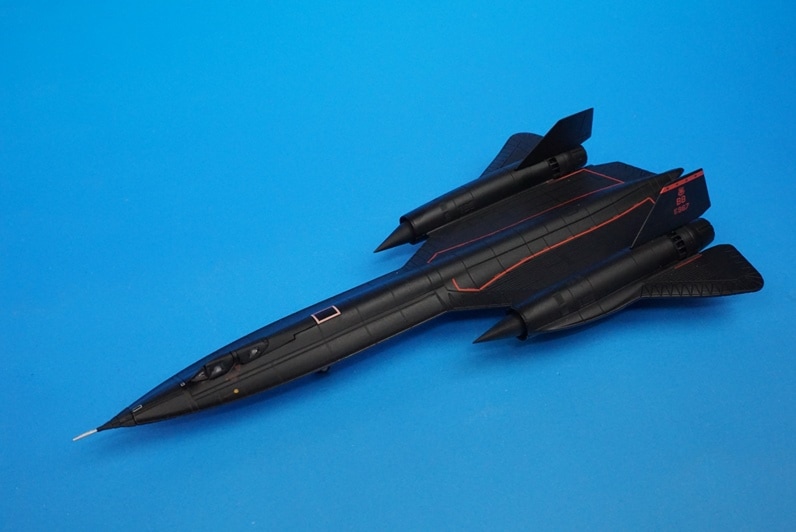 Amazon.com: SR-71 Blackbird Die-Cast Metal Model – 1:200
