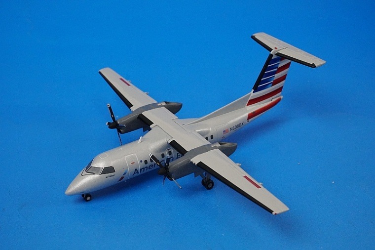 1/200 ボンバルディア DASH8-100 アメリカンイーグル N808EX