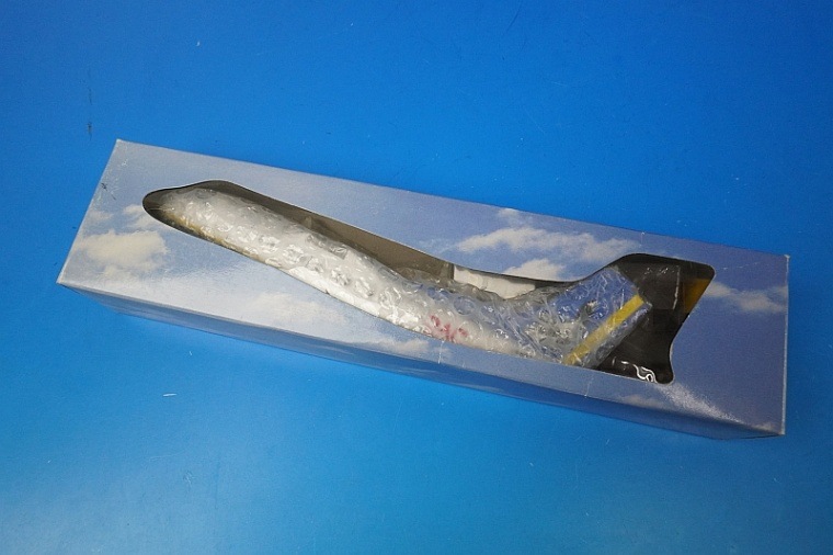 1/200 DHC-8-100 RAC 琉球エア JA8972 ＊ブリスター欠品 エバー