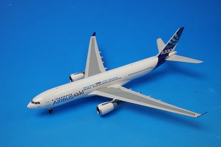 1/400 A330-200 エアバス ハウスカラー More Than 1000 A330