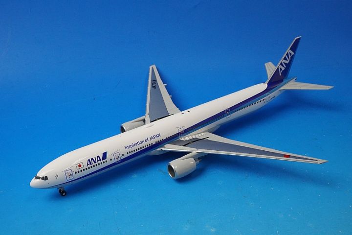 1/200 B777-300 ANA WiFiレドーム・ギア付 JA754A ［NH20097] 全日空