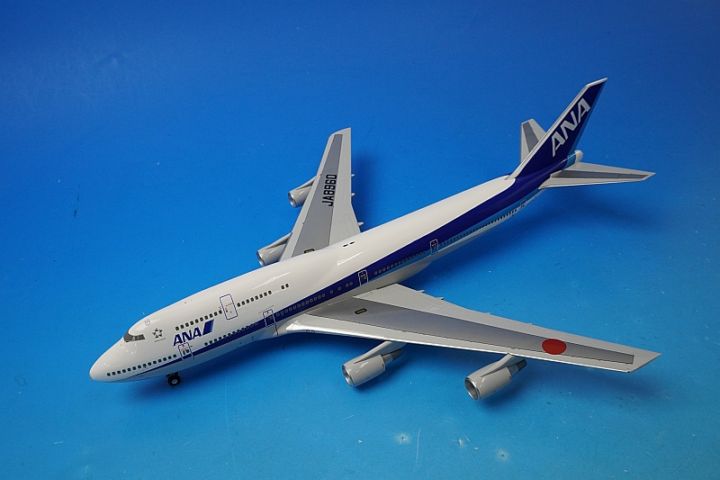 全日空商事　1/200 ANA B747-400 JA8960 NH20050 1/200 B747-400 ANA JA8960 [NH20050] 全日空商事/中古