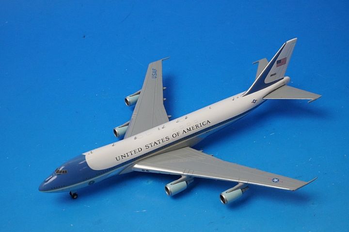 1/400 VC-25A（B747-200） アメリカ空軍 大統領専用機 エアフォース