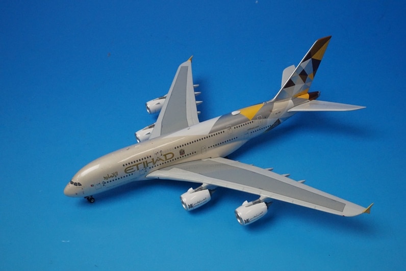 1/400 A380-800 エティハド LOUVRE ABU DHABI/ルーヴル・アブダビ A6