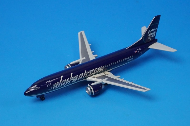 アラスカ航空 B737-700 限定版 GeminiJets 黒おじさん ☆アラスカ航空 B737-700 限定版 Gemini 黒おじさん - メルカリ