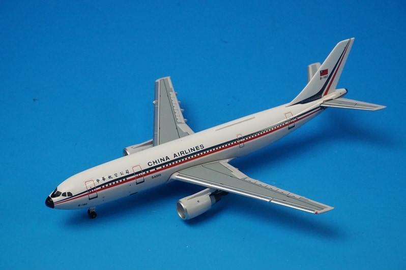 1/400 A300B4-220 チャイナ 中華航空 1980年代カラー B-192