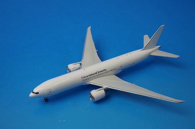1/400 B777-F1H ルフトハンザカーゴ 白色塗装 I'm a natural