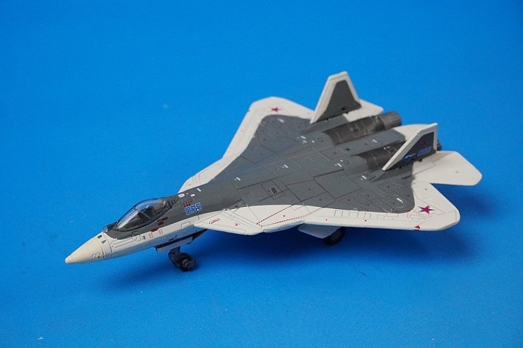 スホーイ T-50 (SU-57) プロトタイプ ホワイトシャークhelpa 000000050992_uohwg6k.jpg