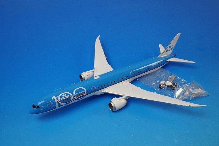 KLM100周年モデル KLM's Boeing 787-10, with its 100th anniversary livery