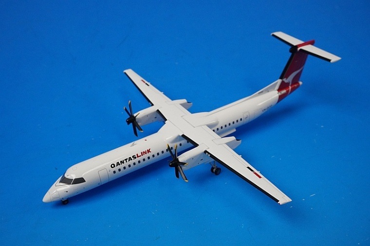 1/200 DHC-8-400 カンタスリンク VH-QOD [AM71246] Jet-x/中古