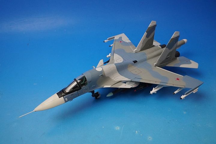 ワールドエアクラフトコレクション　1/72 スホーイ Su-34 フランカー 1/72 スホーイ SU-34 ストライクフランカー 戦闘爆撃機 ロシア