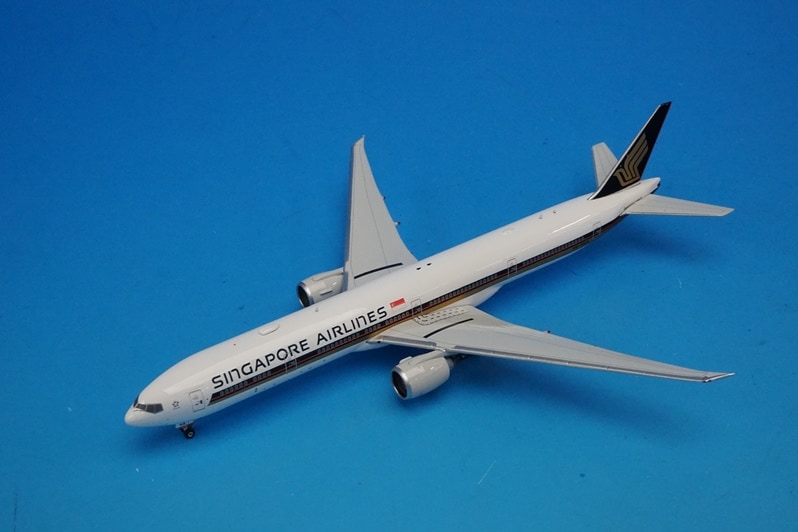 1/400 B777-300ER シンガポール 9V-SNA ［11230］ フェニックス