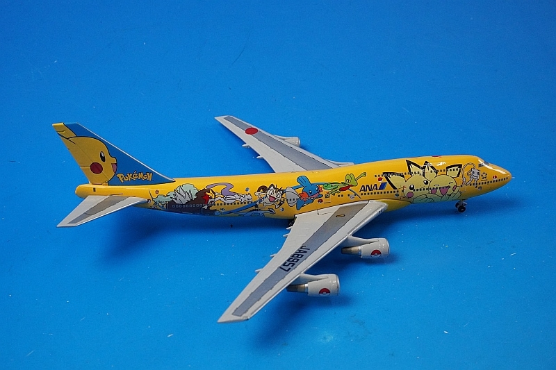 1/400 B747-400 ANA �ݥ���� �ԥ����奦������ JA8957 �֥롼�ܥå���/���