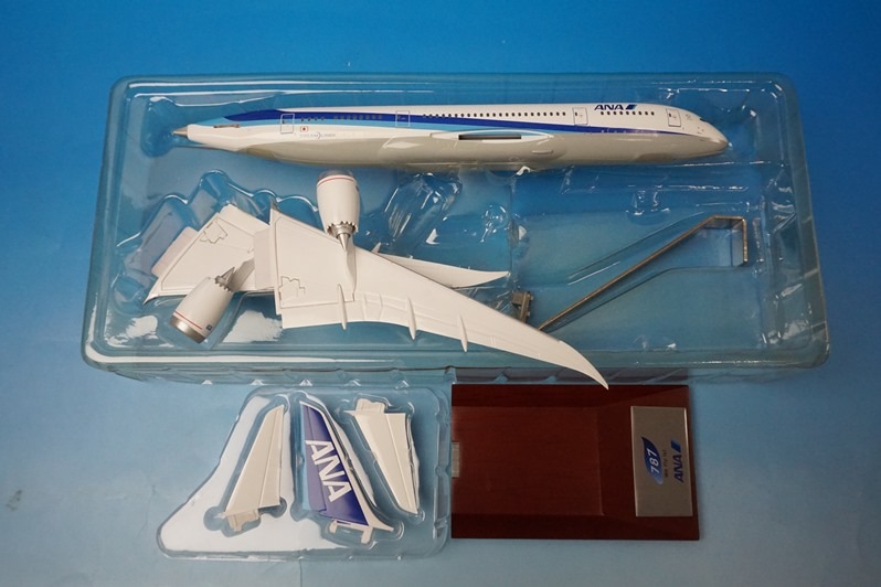 1/200 B787-8 ANA ＊レジ番付与なし Aero La Plane/中古｜｜模型