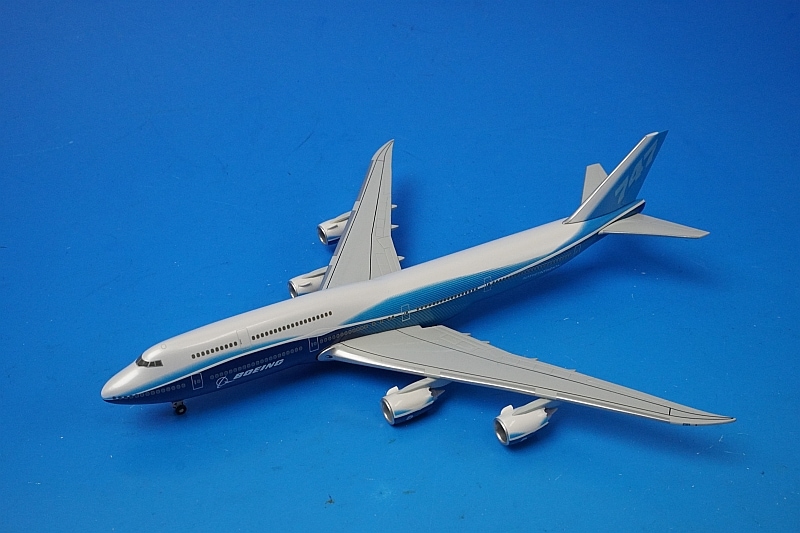 Boeing ハウスカラーB747-400 1/200スケールモデル Boeing ハウスカラーB747-400 1/200スケールモデル 1/400 B747-8i