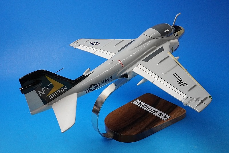 全長約37cm 全幅約35cm A-6E イントルーダー アメリカ海軍 VA-115