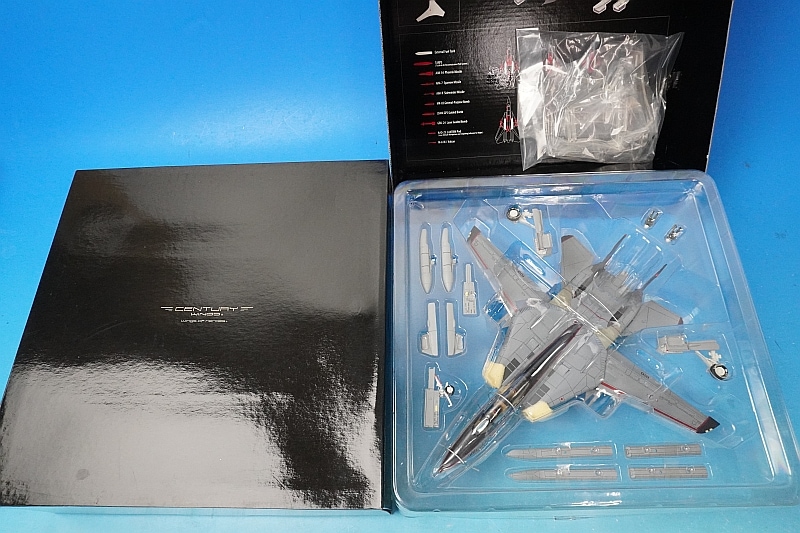 1/72 F-14A �ȥ७��å� VF-154 �֥�å��ʥ��� NF100 2000ǯ [587908] CENTURY WINGS/���