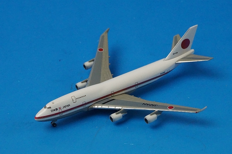 A1437 ホーガン 1/1000 日本国政府専用機 B747-400 - メルカリ