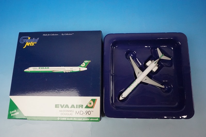1/400 MD-90 ���Х����� B-17925 ��GJEVA1513�� �����ߥ�/���