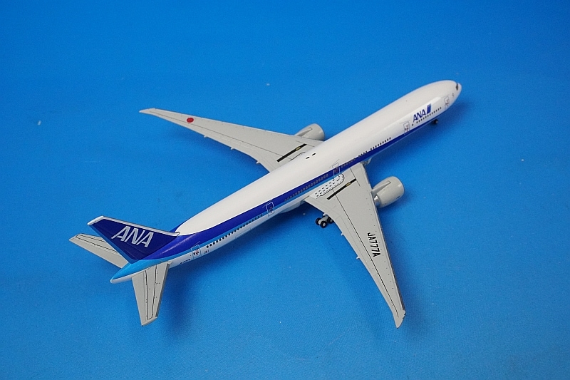 Amazon.co.jp: ANA 1/200 BOEING 777-300ER JA795A 全日空商事